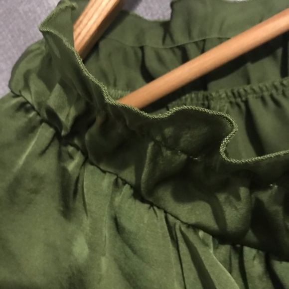 The Limited short sleeve top - Picture 2 of 3